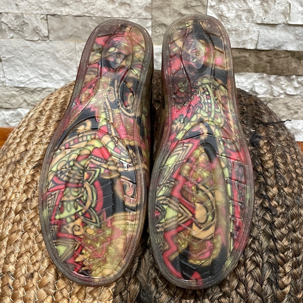 GARDEN CLOGS Colorful Pattern Women’s Sz 9 - Picture 7 of 8